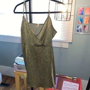 Cute Urban outfitters romper/dress!